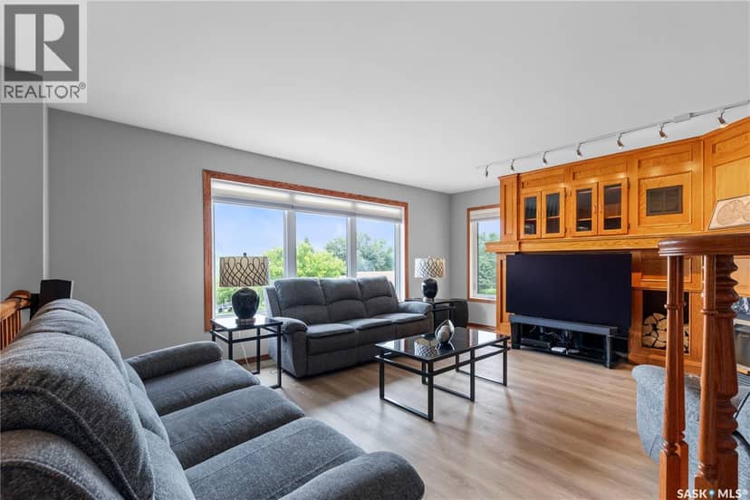 270 Prospect CRESCENT, Lumsden, photo 3