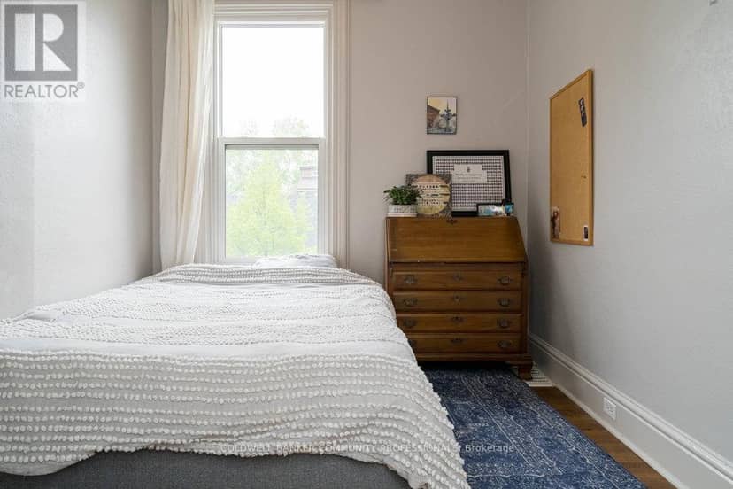 146 Forest Avenue — photo 8 of 40