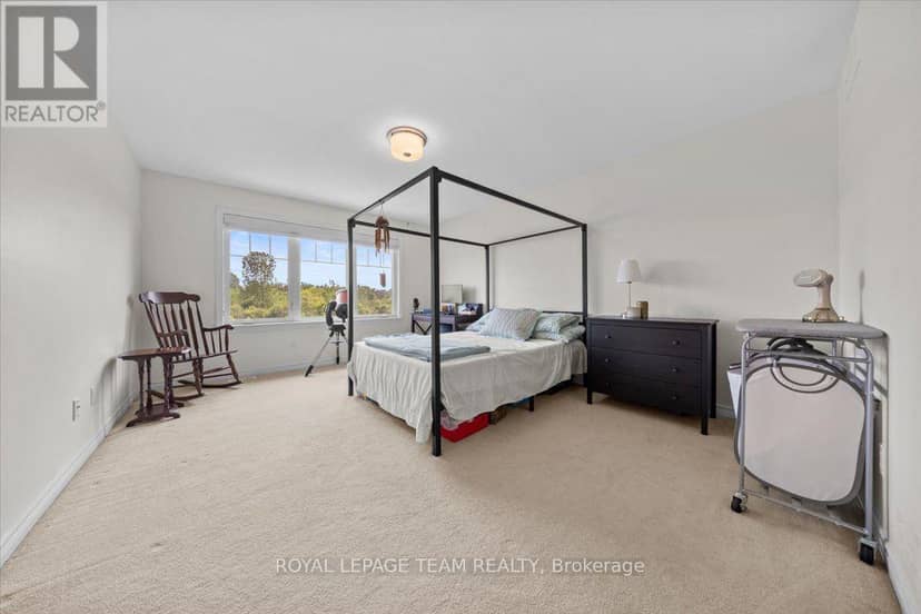 552 Jackdaw Avenue — photo 18 of 32