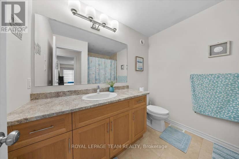 552 Jackdaw Avenue — photo 26 of 32