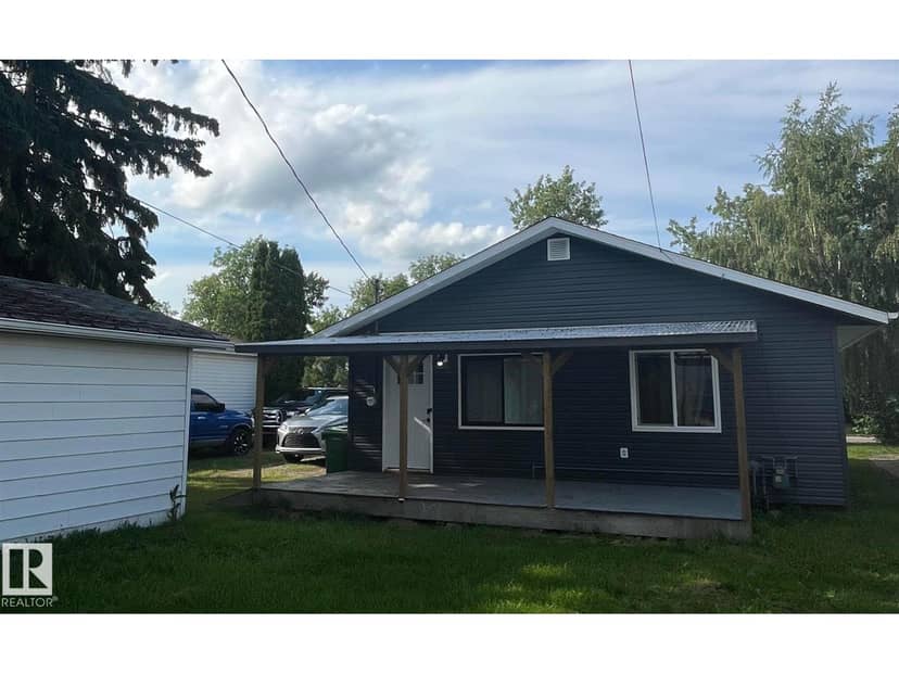 5212 51 Ave — photo 24 of 31