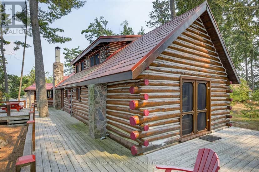 12 Eastland Island,  Jack Lake — photo 13 of 40