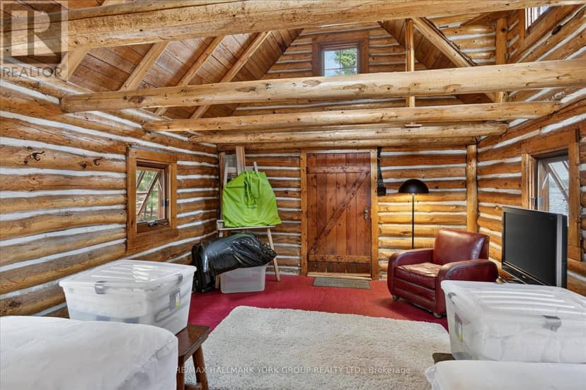 12 Eastland Island,  Jack Lake — photo 19 of 40