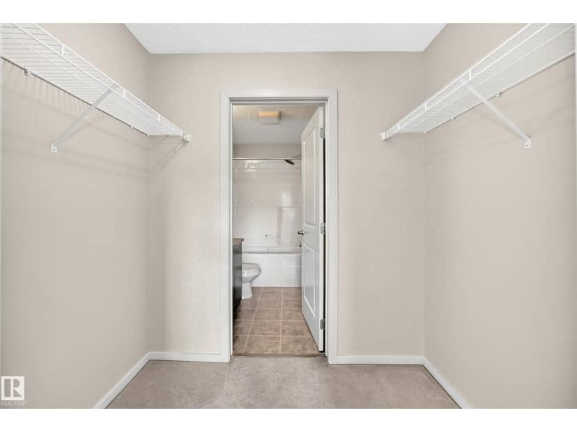 #408 508 Albany WY NW NW — photo 24 of 40