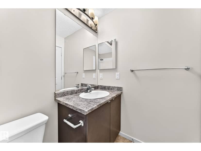 #408 508 Albany WY NW NW — photo 29 of 40
