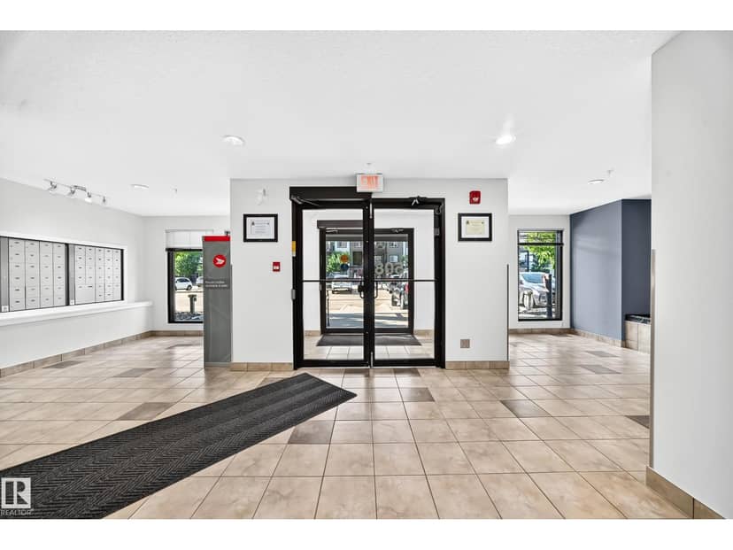 #408 508 Albany WY NW NW — photo 37 of 40