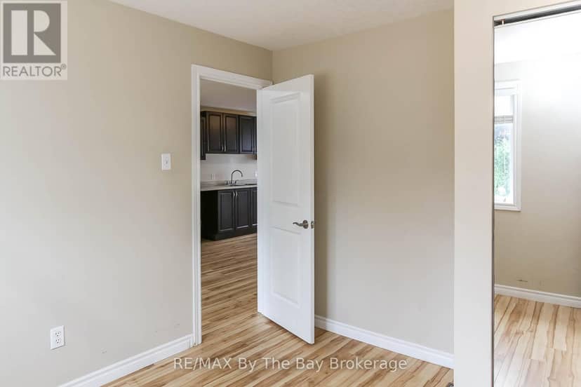 24 Glenwood Drive — photo 23 of 37