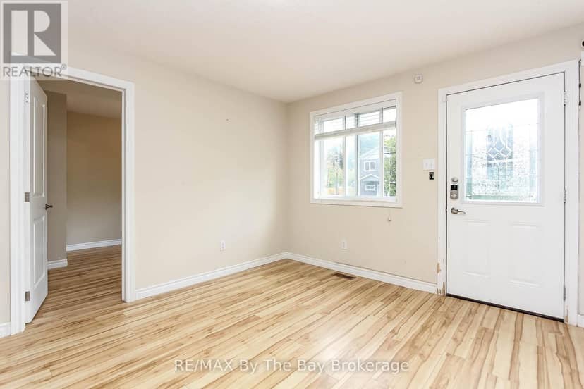 24 Glenwood Drive — photo 14 of 37