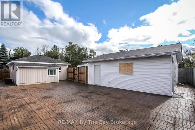 24 Glenwood Drive — photo 29 of 37