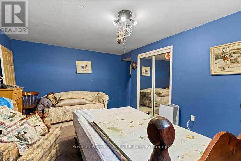 720472 20 Side Road — photo 30 of 40