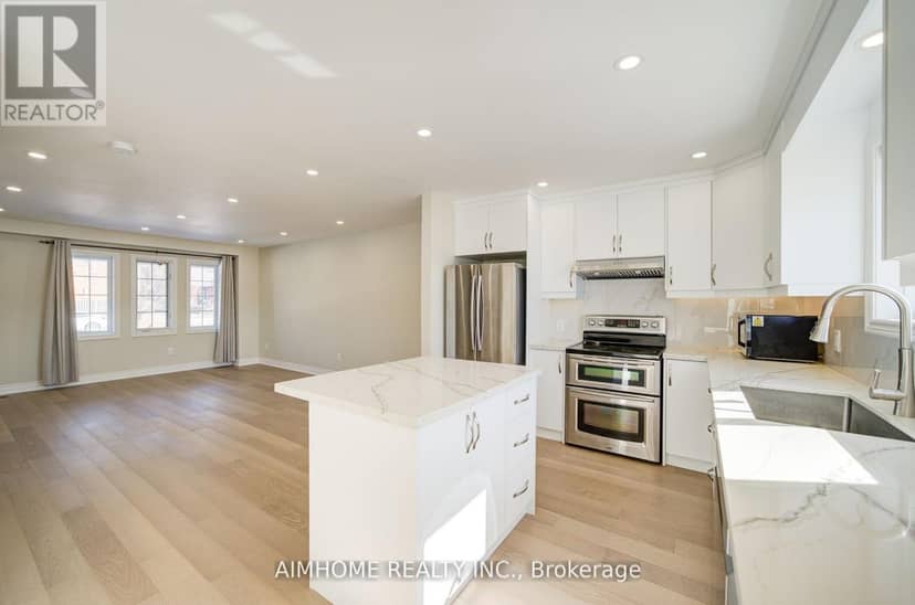 36 Grand River Avenue — photo 13 of 40