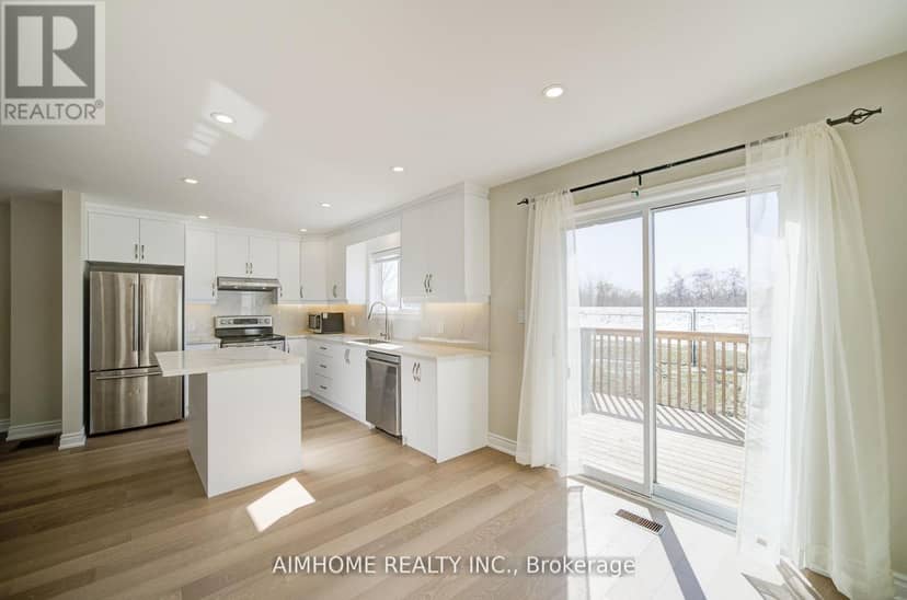 36 Grand River Avenue — photo 17 of 40