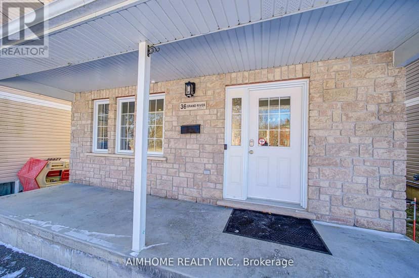 36 Grand River Avenue — photo 2 of 40