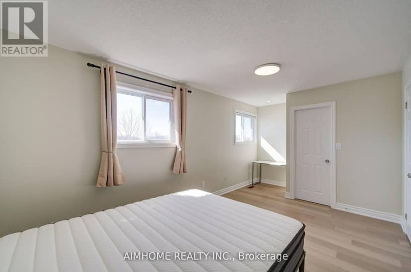 36 Grand River Avenue — photo 27 of 40