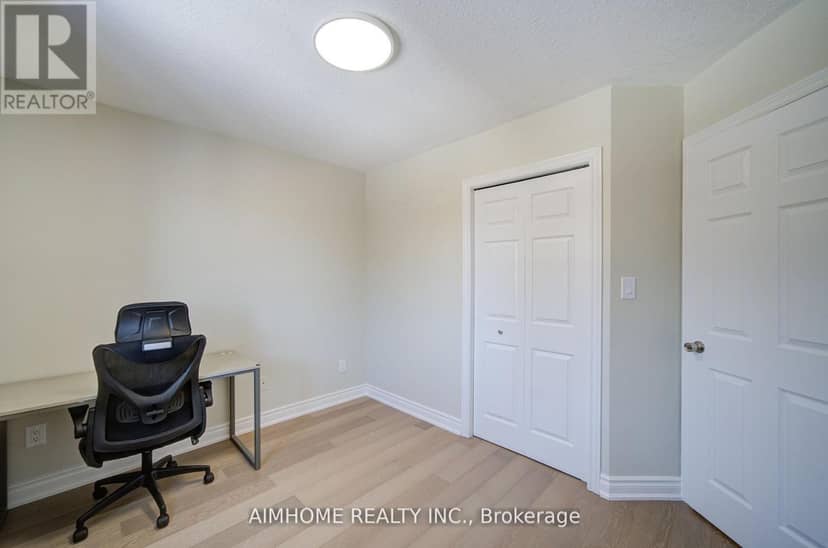 36 Grand River Avenue — photo 32 of 40