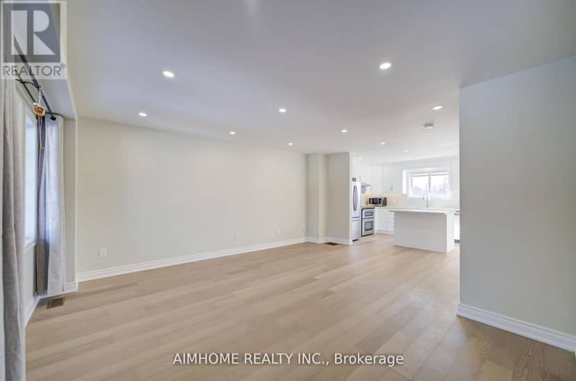 36 Grand River Avenue — photo 6 of 40