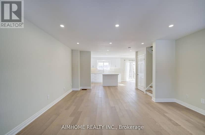 36 Grand River Avenue — photo 7 of 40