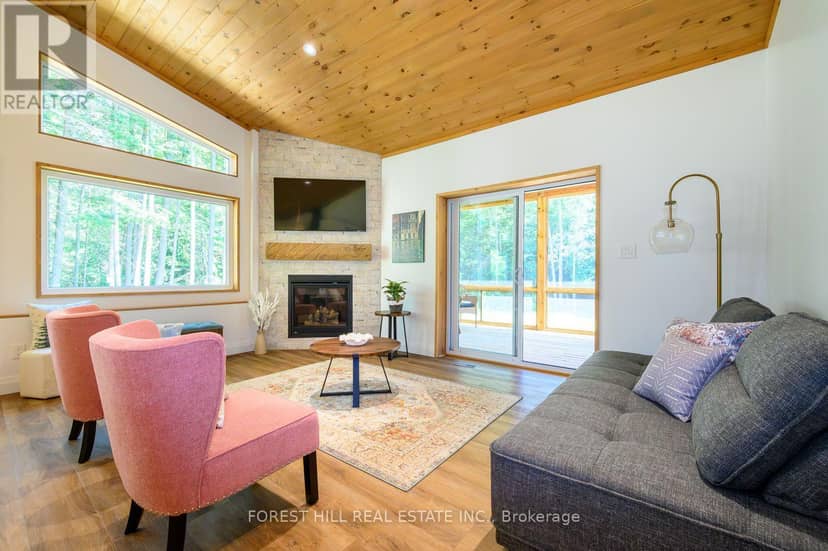 315 North Fox Lake Road — photo 9 of 40