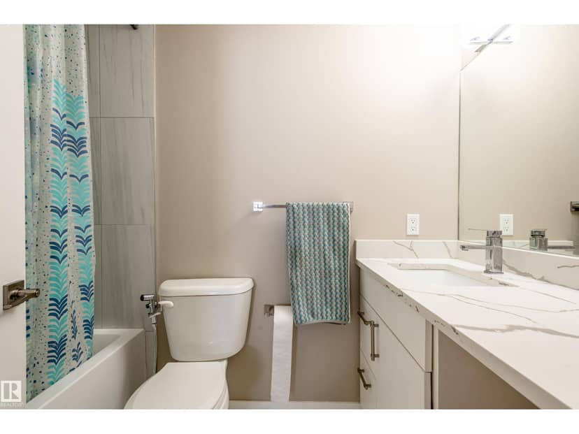 15928 100 AV NW — photo 19 of 36