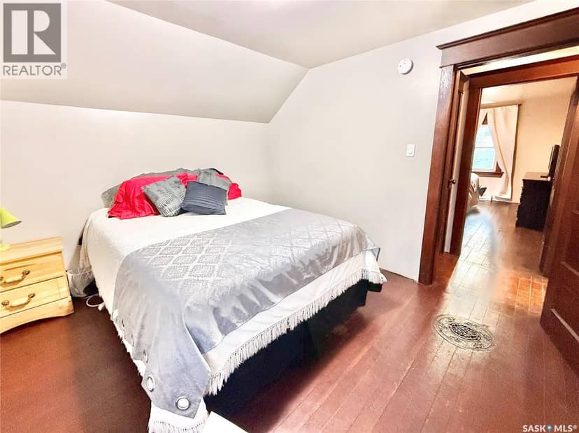 522 Vivian BAY — photo 32 of 40