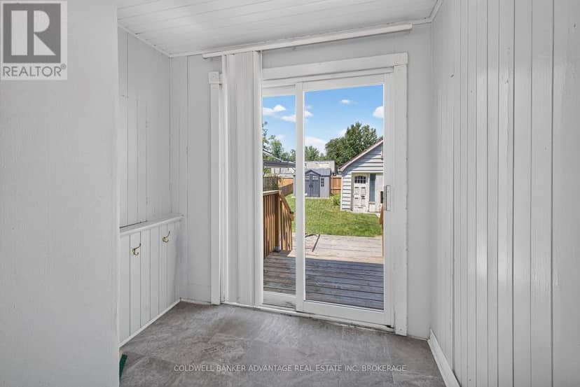 229 Broadway Avenue — photo 17 of 21