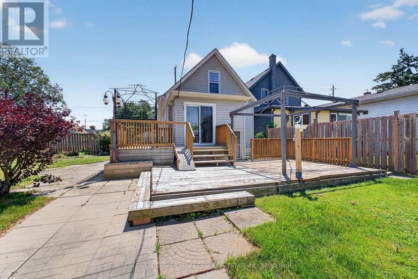 229 Broadway Avenue — photo 18 of 21