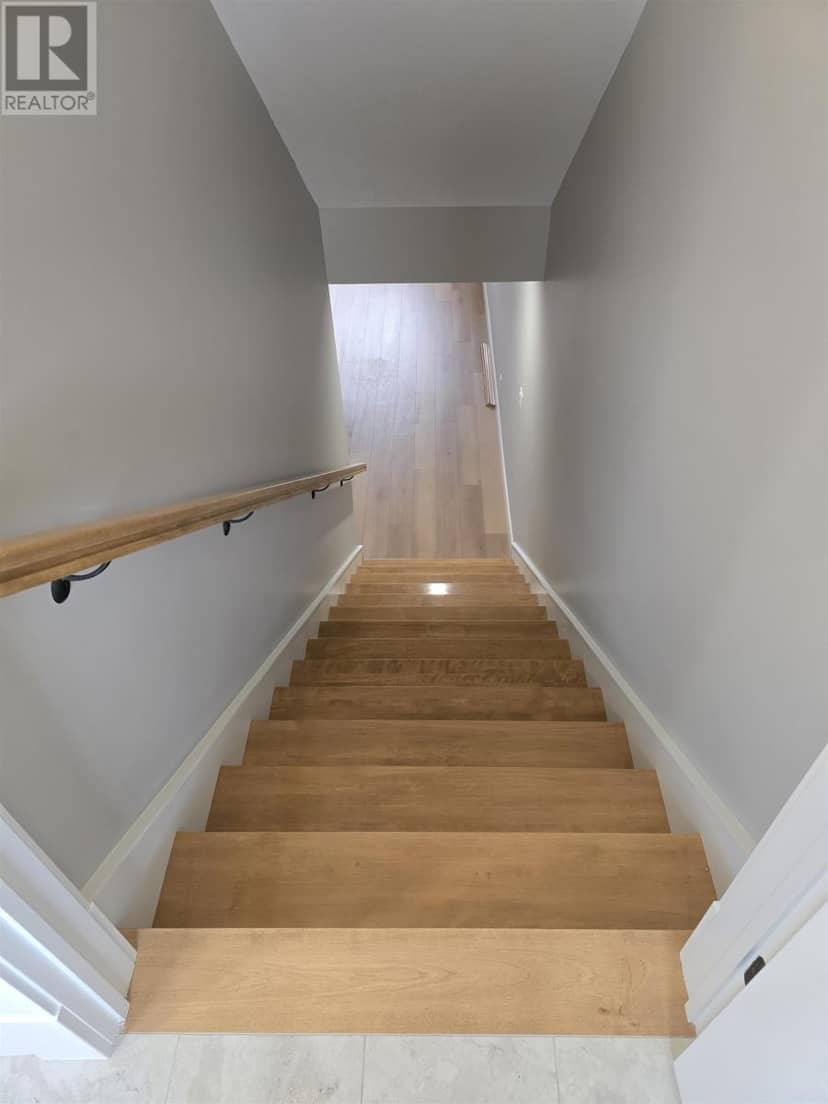 51 BROOKLYN Avenue — photo 8 of 34