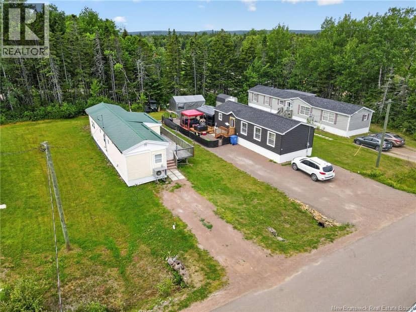 8 Kenneth Street — photo 14 of 40