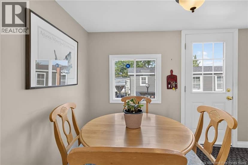 8 Kenneth Street — photo 26 of 40
