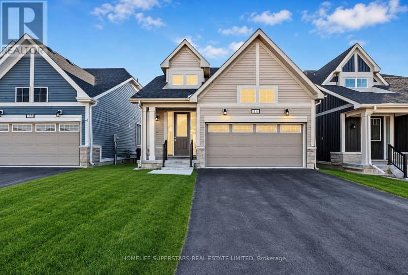 18 Oakmont Drive — photo 1 of 32