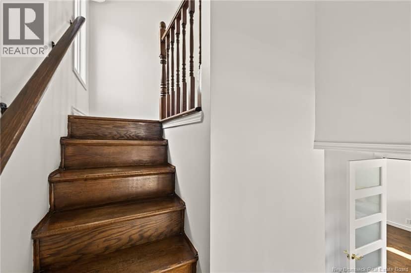 1702 Main Street — photo 23 of 31