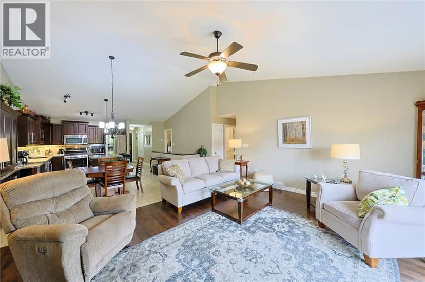 248 Bentley Court — photo 10 of 40
