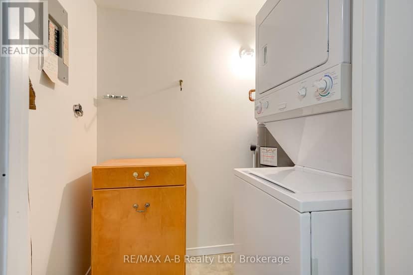 106 - 50 Campbell Court — photo 15 of 23