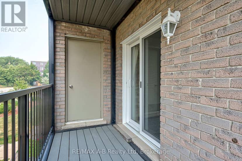 106 - 50 Campbell Court — photo 22 of 23