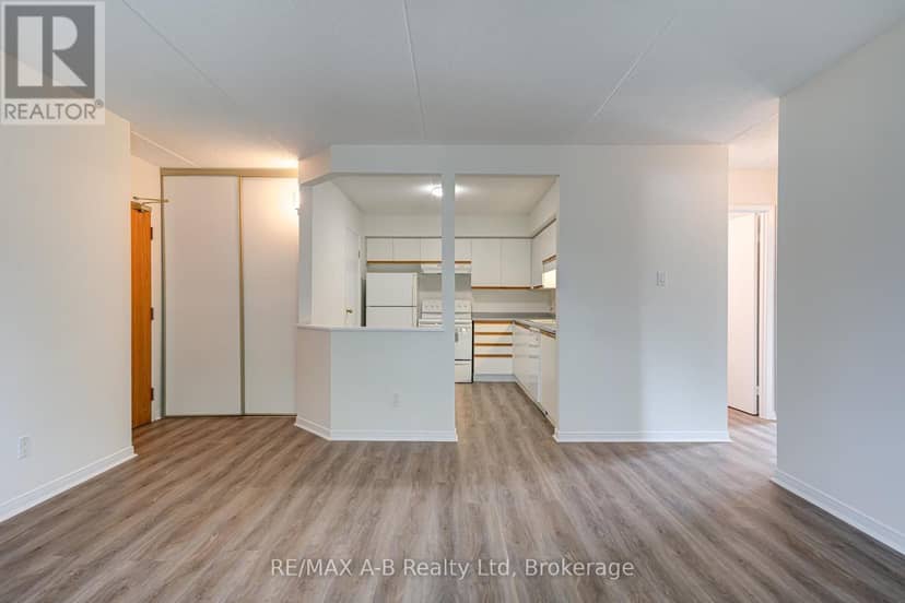 106 - 50 Campbell Court — photo 9 of 23