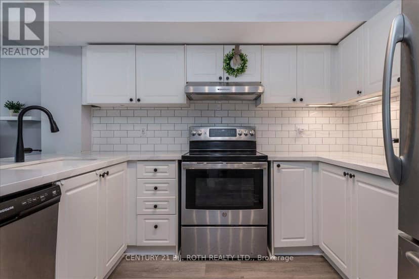 5 - 93 Goodwin Drive — photo 6 of 15
