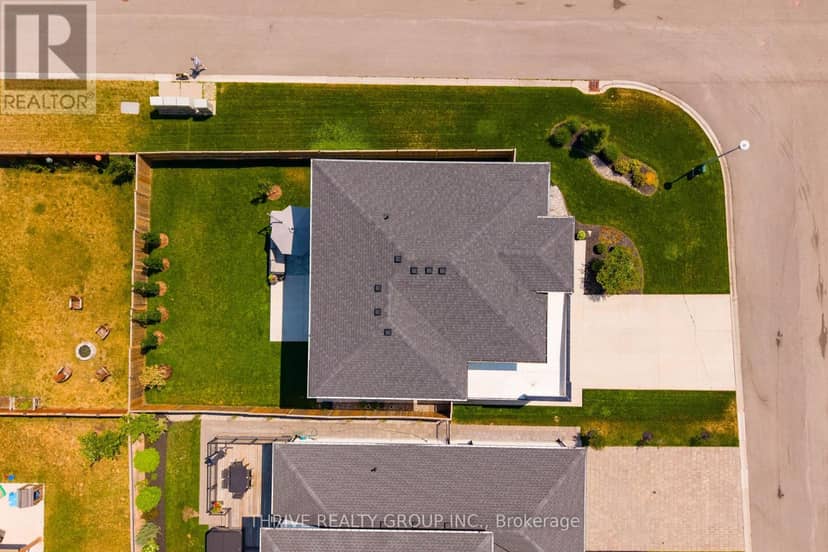 2084 Tyson Walk — photo 11 of 40