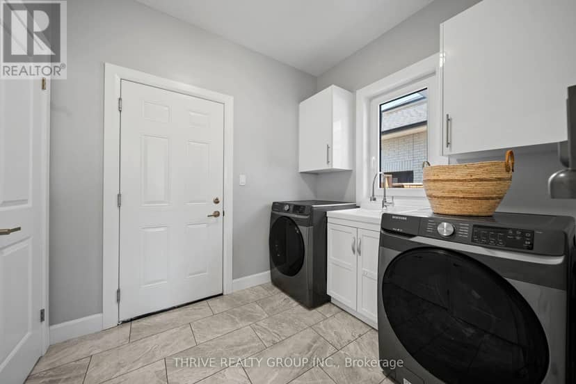 2084 Tyson Walk — photo 22 of 40