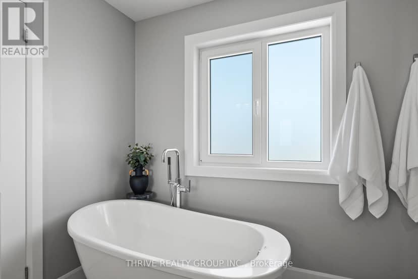 2084 Tyson Walk — photo 31 of 40