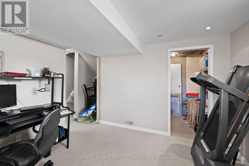 6 - 108 McDermot Court — photo 29 of 39