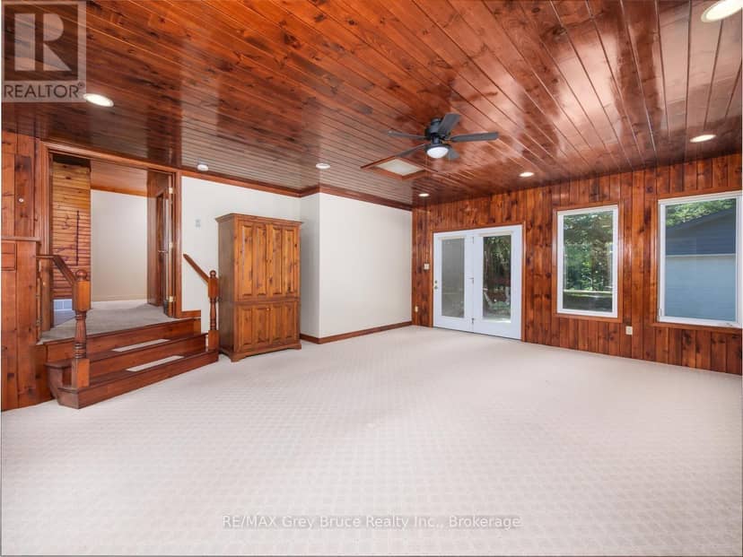 30 Riverside Place — photo 7 of 40