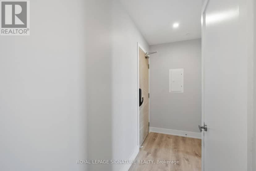 1903 - 370 Martha Street — photo 4 of 27