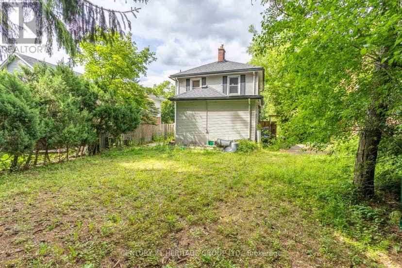 32 Rousseaux Street — photo 31 of 33
