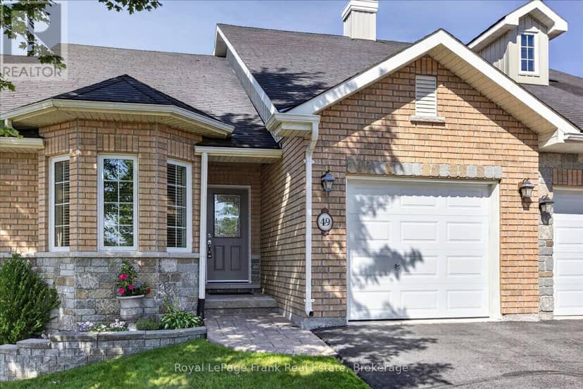 49 - 60 Village Crescent, Peterborough, photo 2