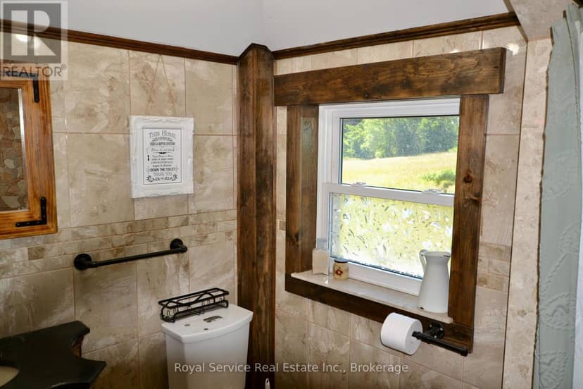 164 Bateman Road — photo 22 of 40