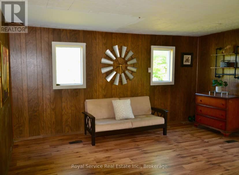 164 Bateman Road — photo 37 of 40