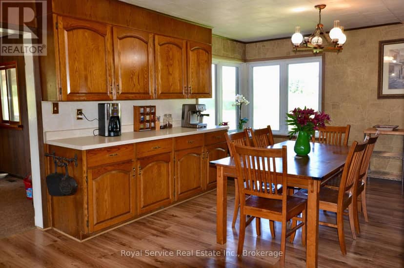 164 Bateman Road — photo 38 of 40
