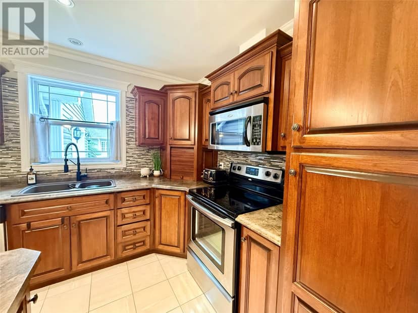 2 Matthews Place — photo 21 of 40