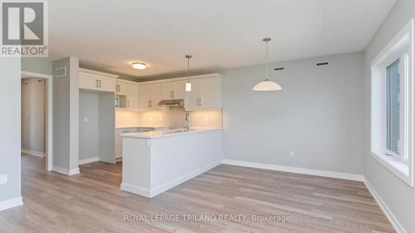45 Harrow Lane — photo 3 of 21