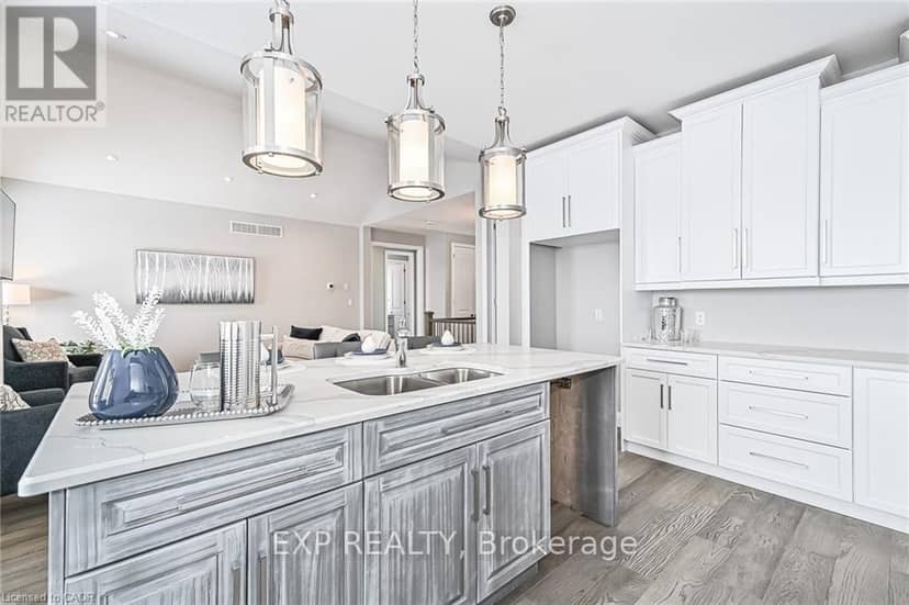 43 Coulter Street — photo 15 of 33